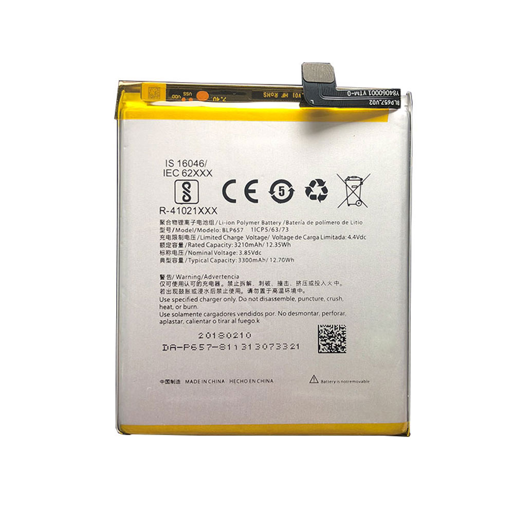 One 3210mAh/12.35WH 3.85V batterie