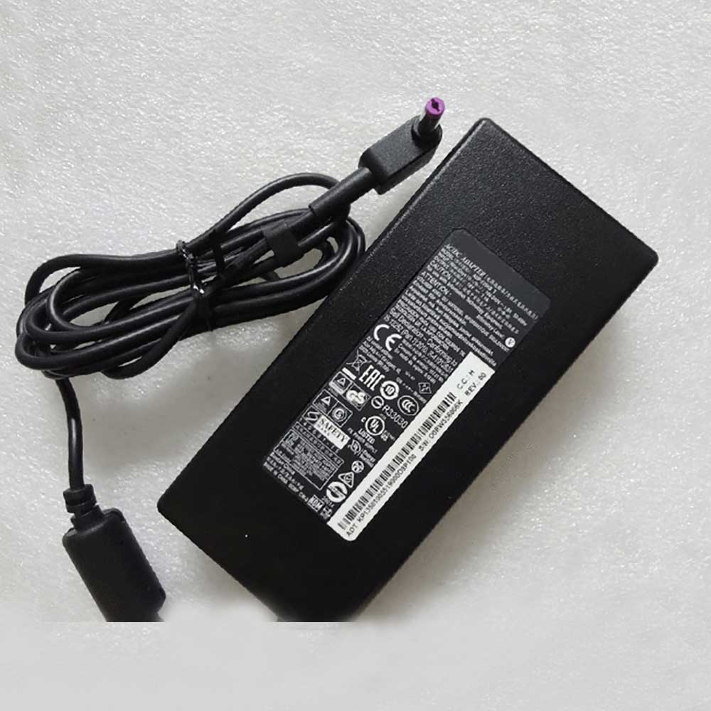 on 100-240V 1.9A 50-60Hz 19V 7.1A 135W batterie