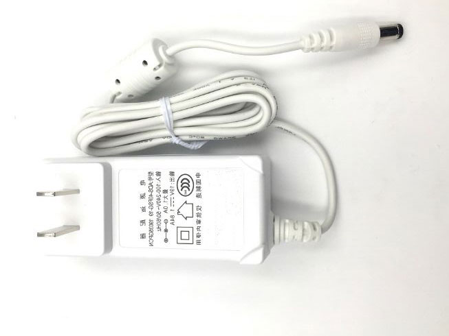 S 100-240V 2.5A 50-60Hz 19.5V 1.84A 34W batterie