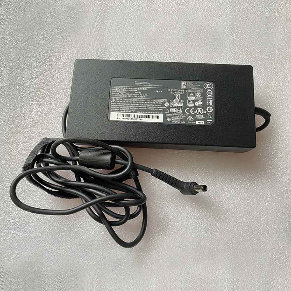 S 100-240V 50-60Hz

(for worldwide use) 19V 7.7A/7.89A 150W batterie