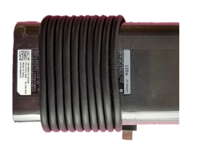 S 100-240V 50-60Hz 5V=1A 20V=6.5A 130W batterie