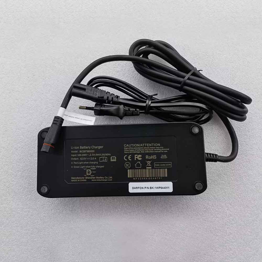 C 100-240V 2.0A(MAX) 50-50Hz 42.0V==2.0A batterie