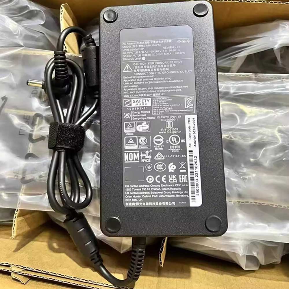 A280A013P Adaptateur ordinateur portable