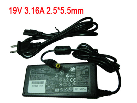 ADP-60BB. 100-240V-1.5A,50-60Hz 19v 3.16A ~ 3.5A batterie