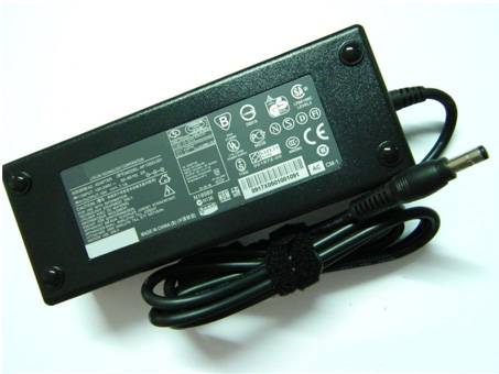 B AC100-240V 50-60Hz 135W 19v-7.1A(compatible with 19v-7.3A) batterie