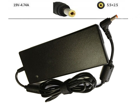 PA-1900-24 100 ~ 240V  50~60Hz 19v  4.74A  90Watts batterie