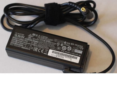 VGP-AC10V9 100-240V 50-60Hz 10.5V 3.8A 5V 1A batterie