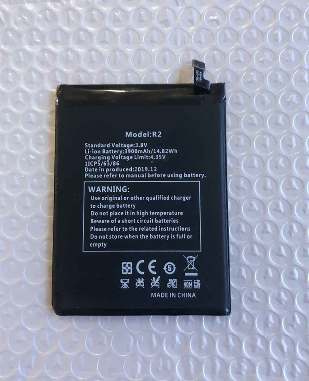 D 3900mAh/14.82WH 3.8V 4.35V batterie